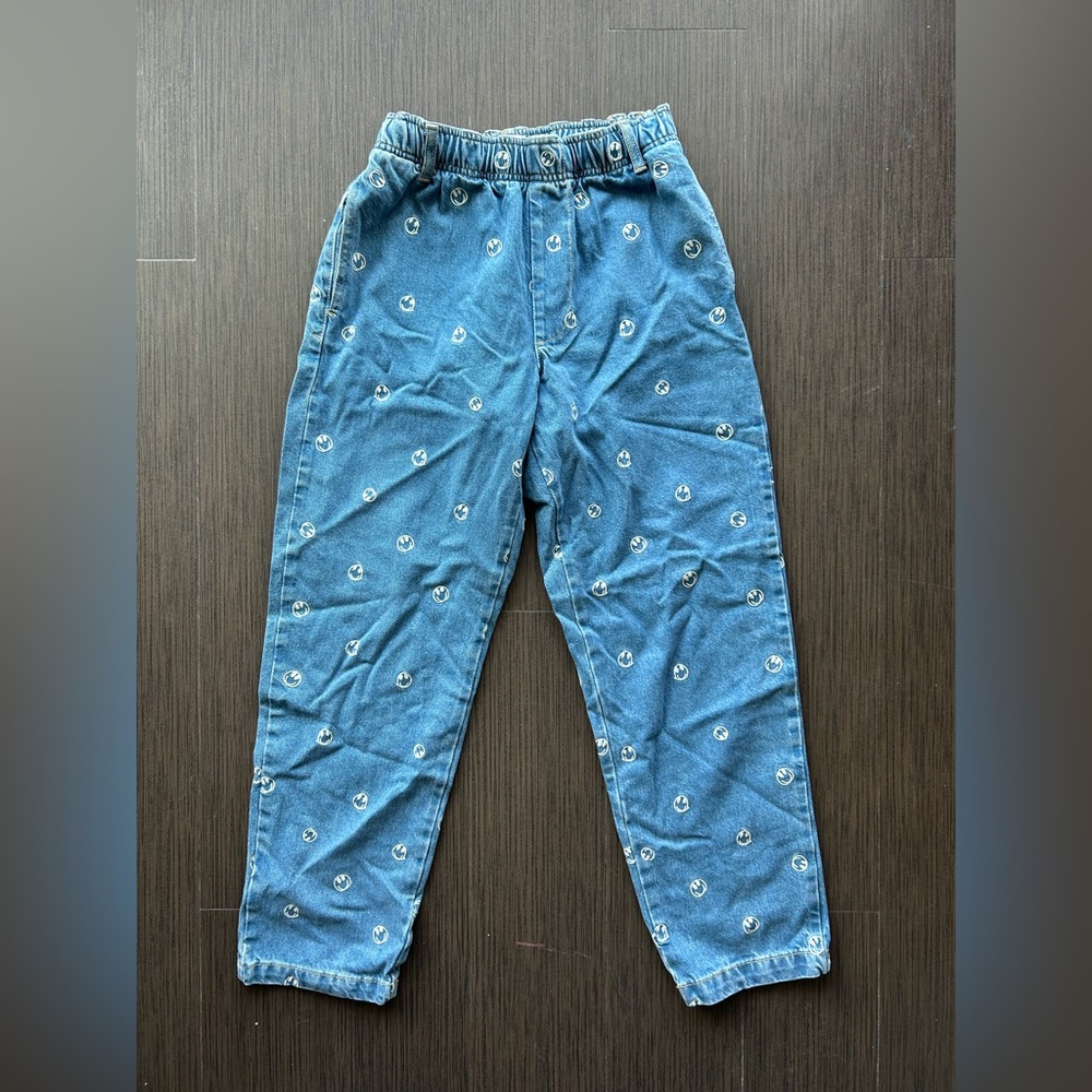 BDG Blue Jeans with embroidered design